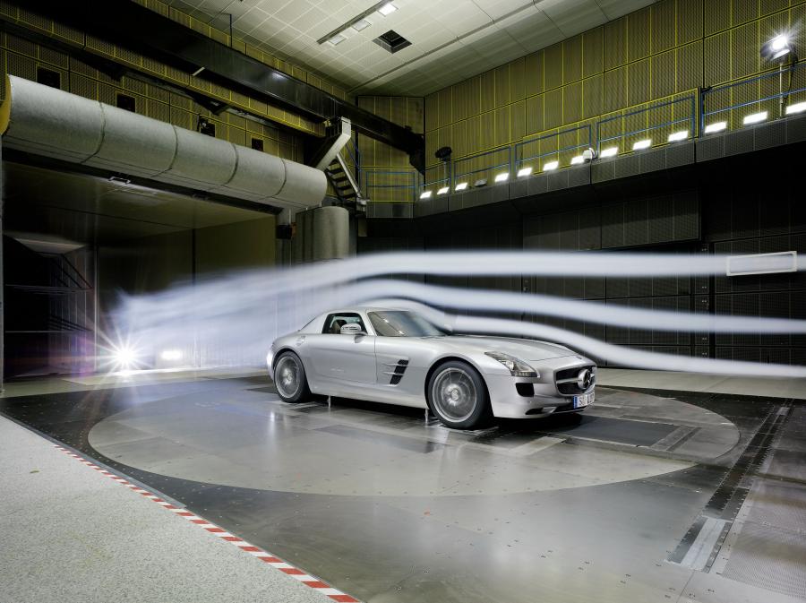  Mercedes-Benz SLS AMG 2010 года  (фото 194 из 526)